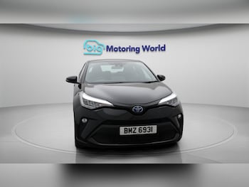 Used Toyota C-HR 2023 for sale - 75635389: Photo