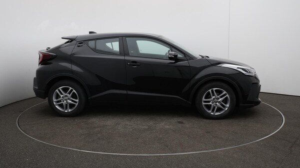 Used Toyota C-HR 2023 for sale - 75635389: Photo 47