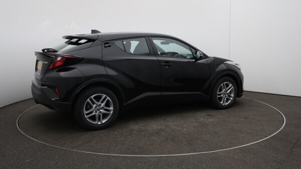 Used Toyota C-HR 2023 for sale - 75635389: Photo 51