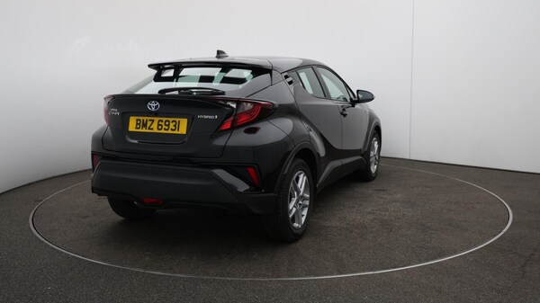 Used Toyota C-HR 2023 for sale - 75635389: Photo 54