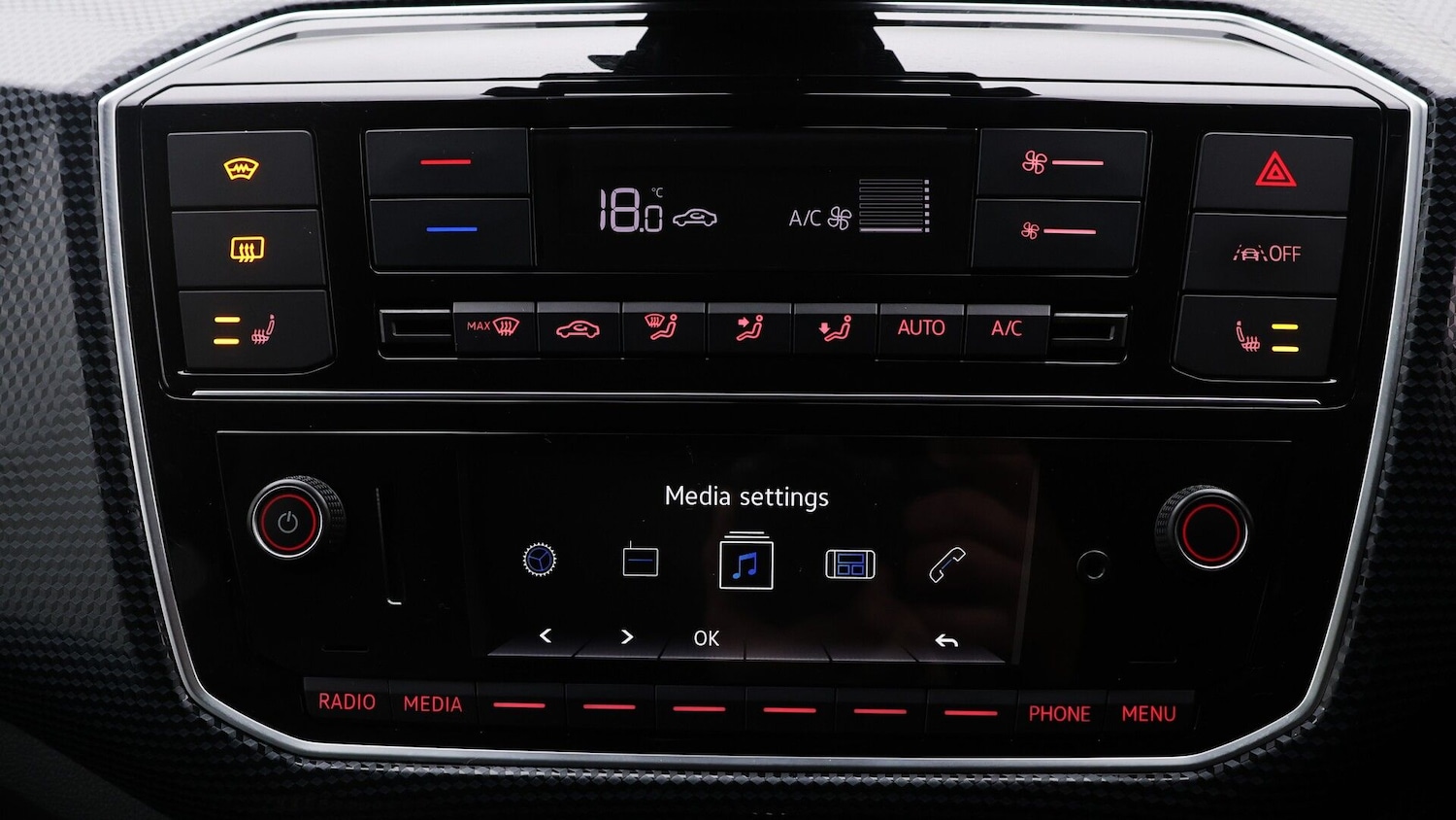 Used Volkswagen up! 2023 for sale - 77363239: Photo 24