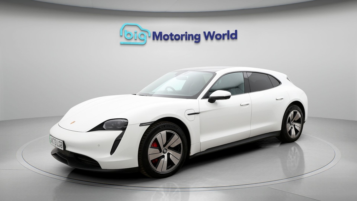 Used Porsche Taycan 2023 for sale - 77454283: Photo 3