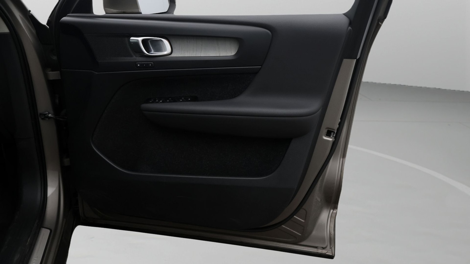 Used Volvo XC40 2021 for sale - 77652463: Photo 15