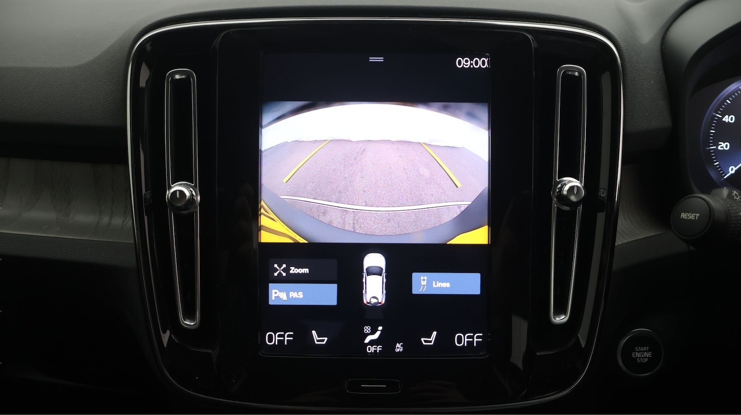 Used Volvo XC40 2021 for sale - 77652463: Photo 26