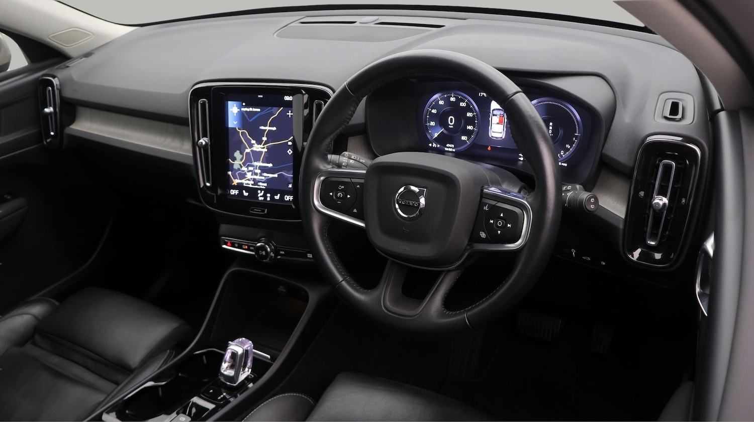 Used Volvo XC40 2021 for sale - 77652463: Photo 9