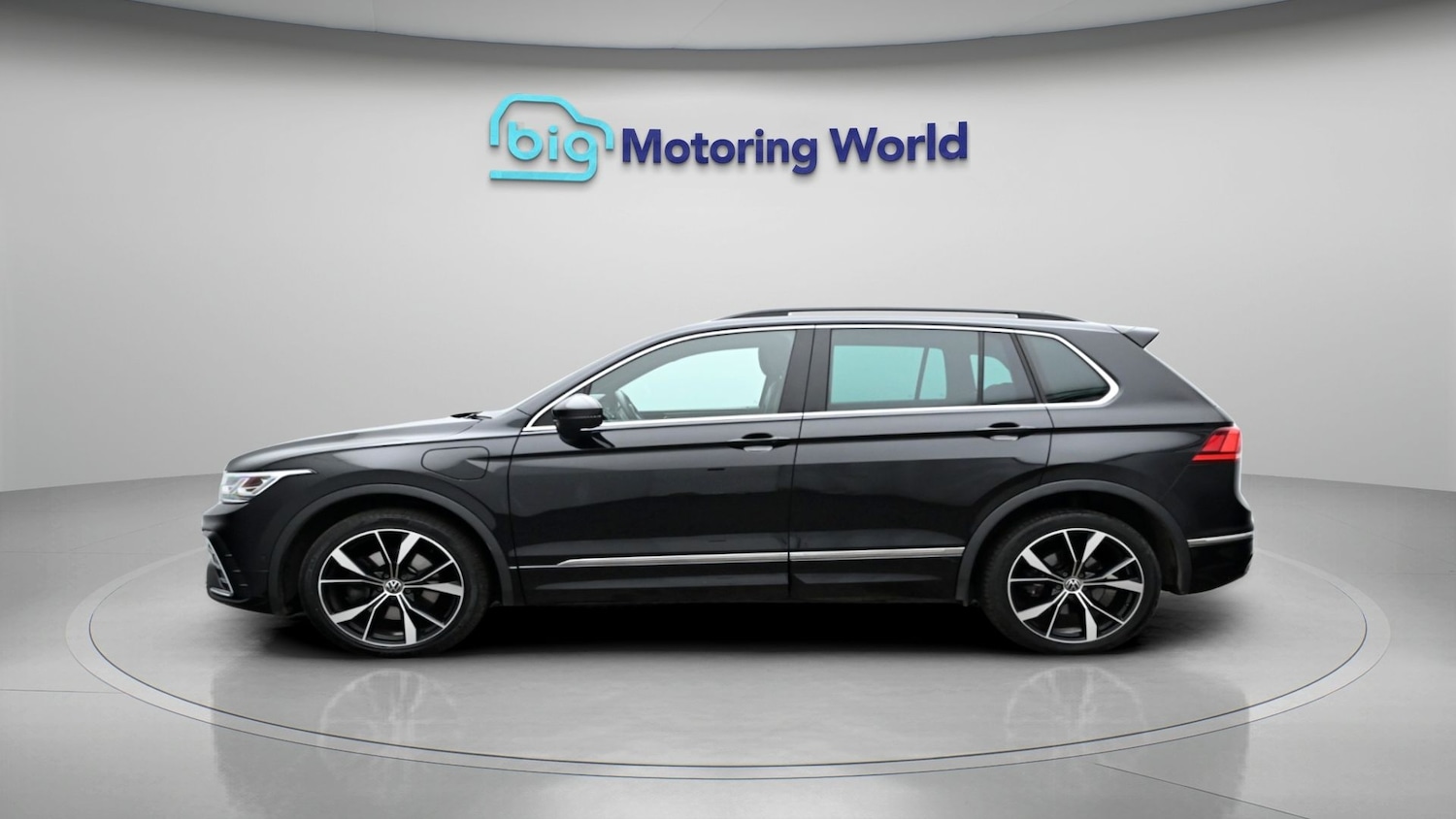 Used Volkswagen Tiguan 2023 for sale - 78083872: Photo 4