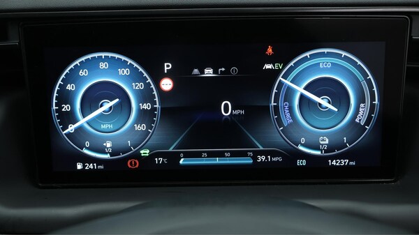 Used Hyundai TUCSON 2022 for sale - 76084933: Photo 13