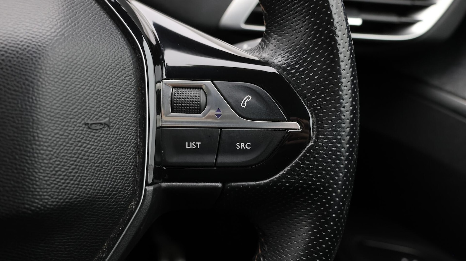 Used Peugeot 3008 2019 for sale - 76550680: Photo 28