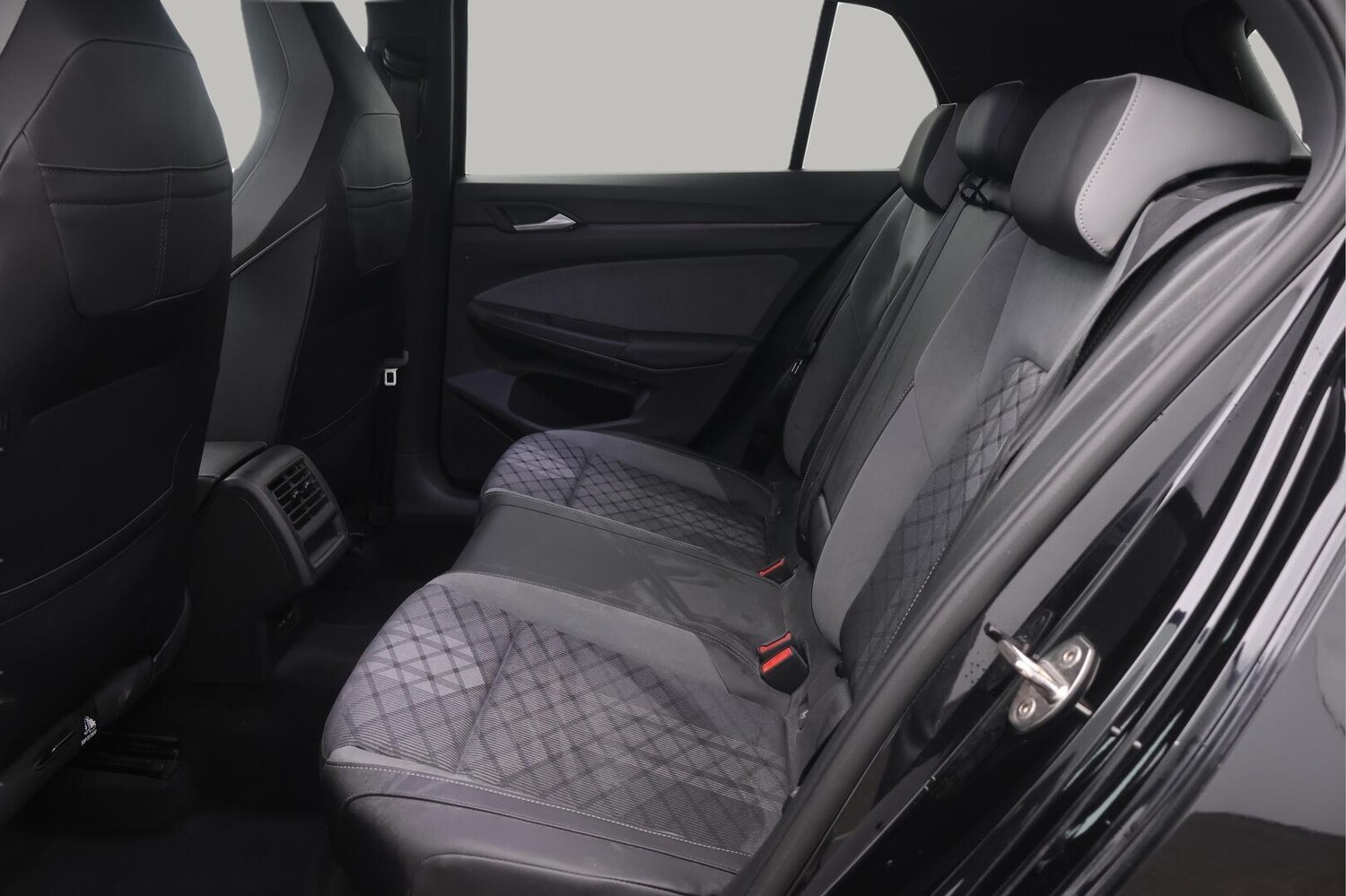 Used Volkswagen Golf 2022 for sale - 76742631: Photo 17