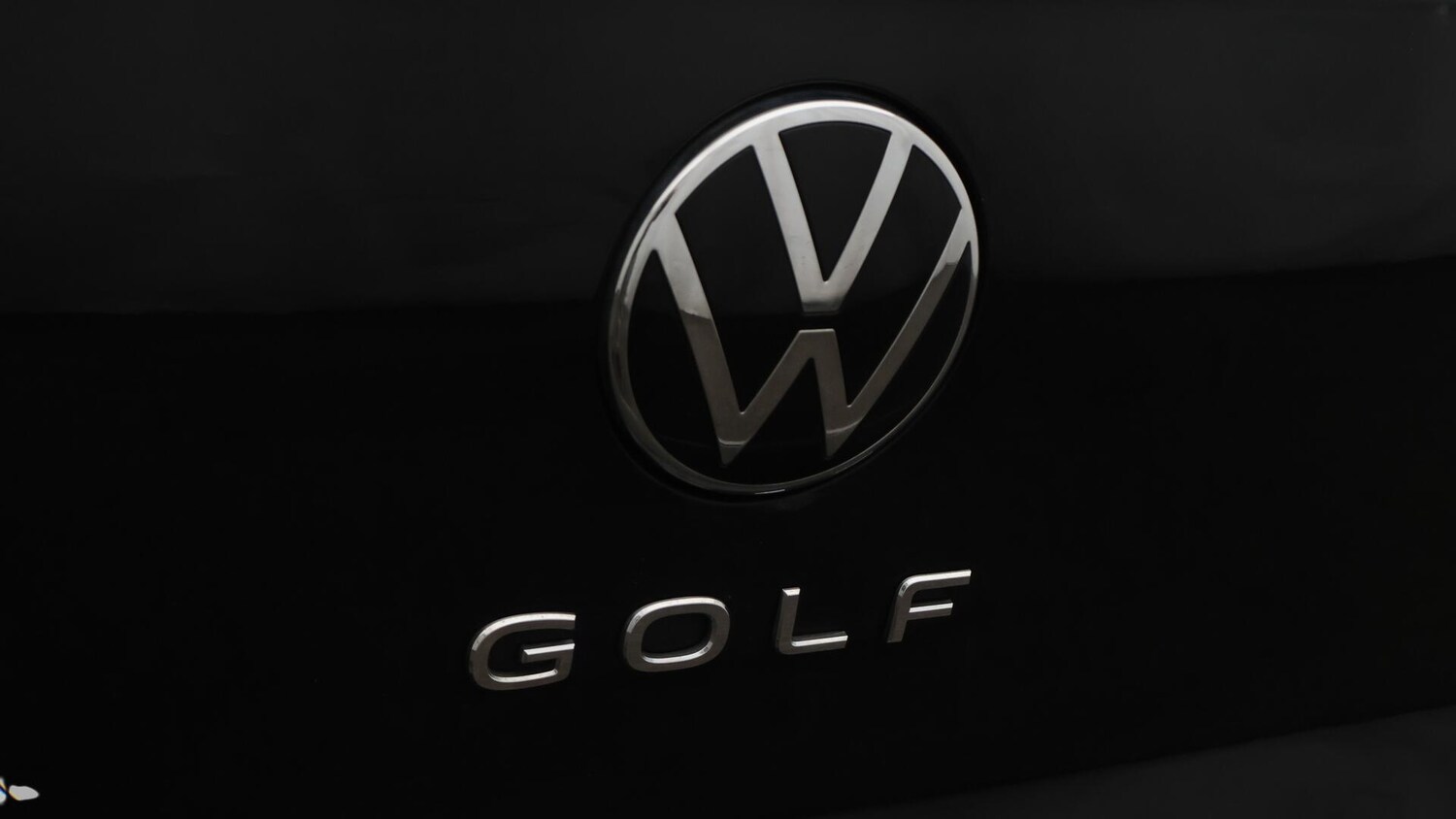 Used Volkswagen Golf 2022 for sale - 76742631: Photo 21