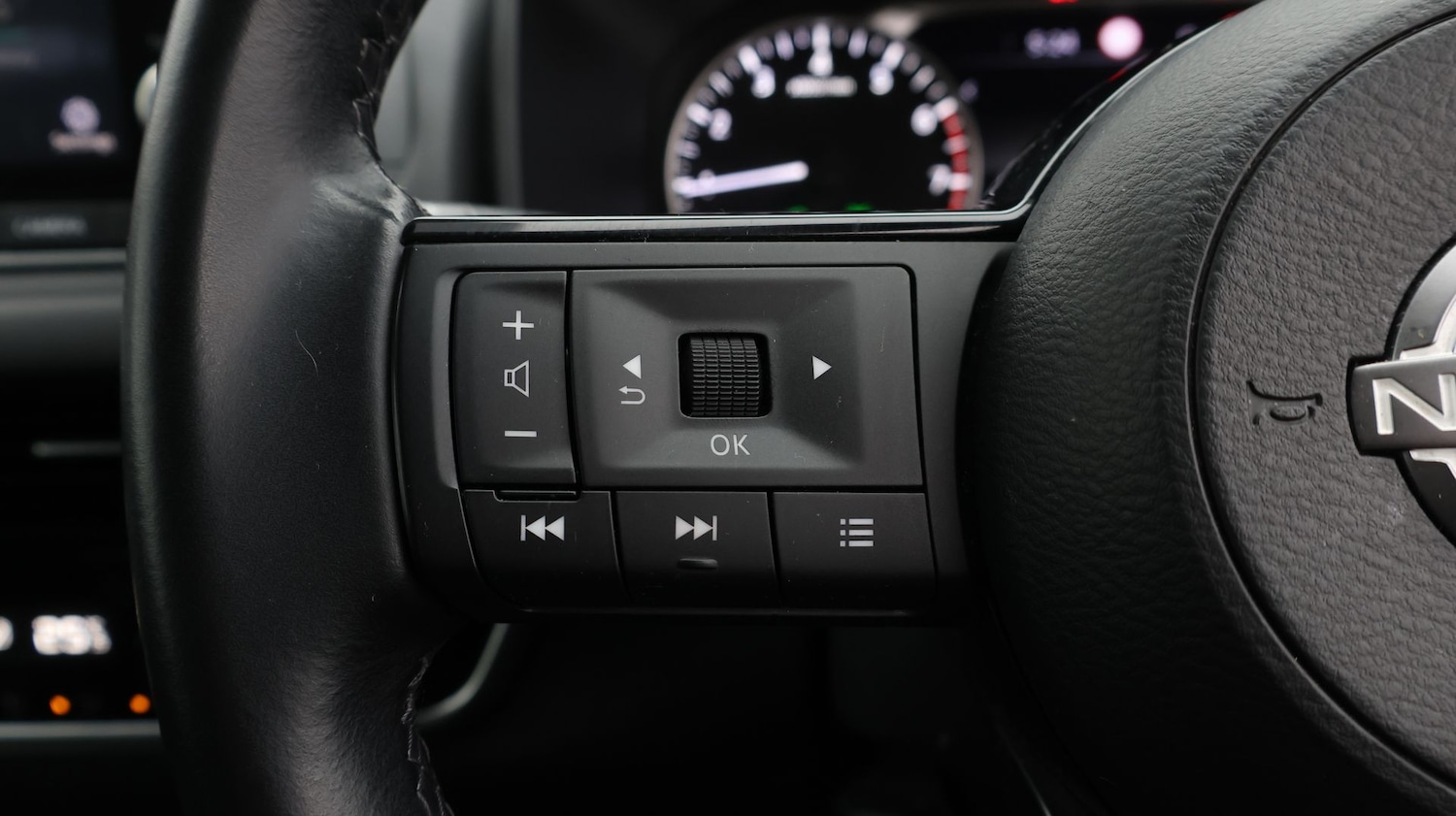 Used Nissan Qashqai 2023 for sale - 77628780: Photo 23