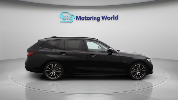 Used BMW 3 Series 2021 for sale - 76189771: Photo 9