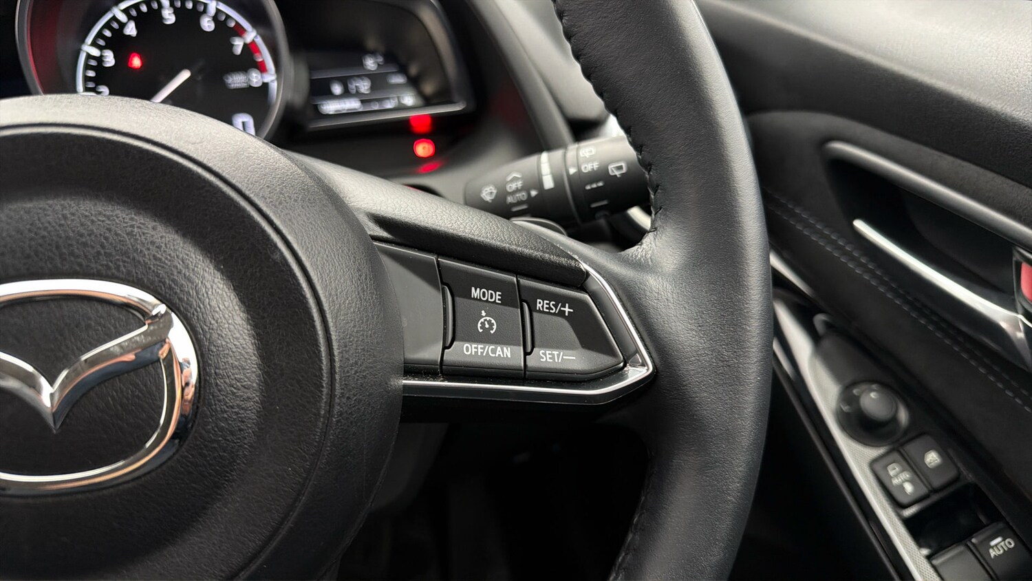 Used Mazda Mazda2 2023 for sale - 78121423: Photo 24