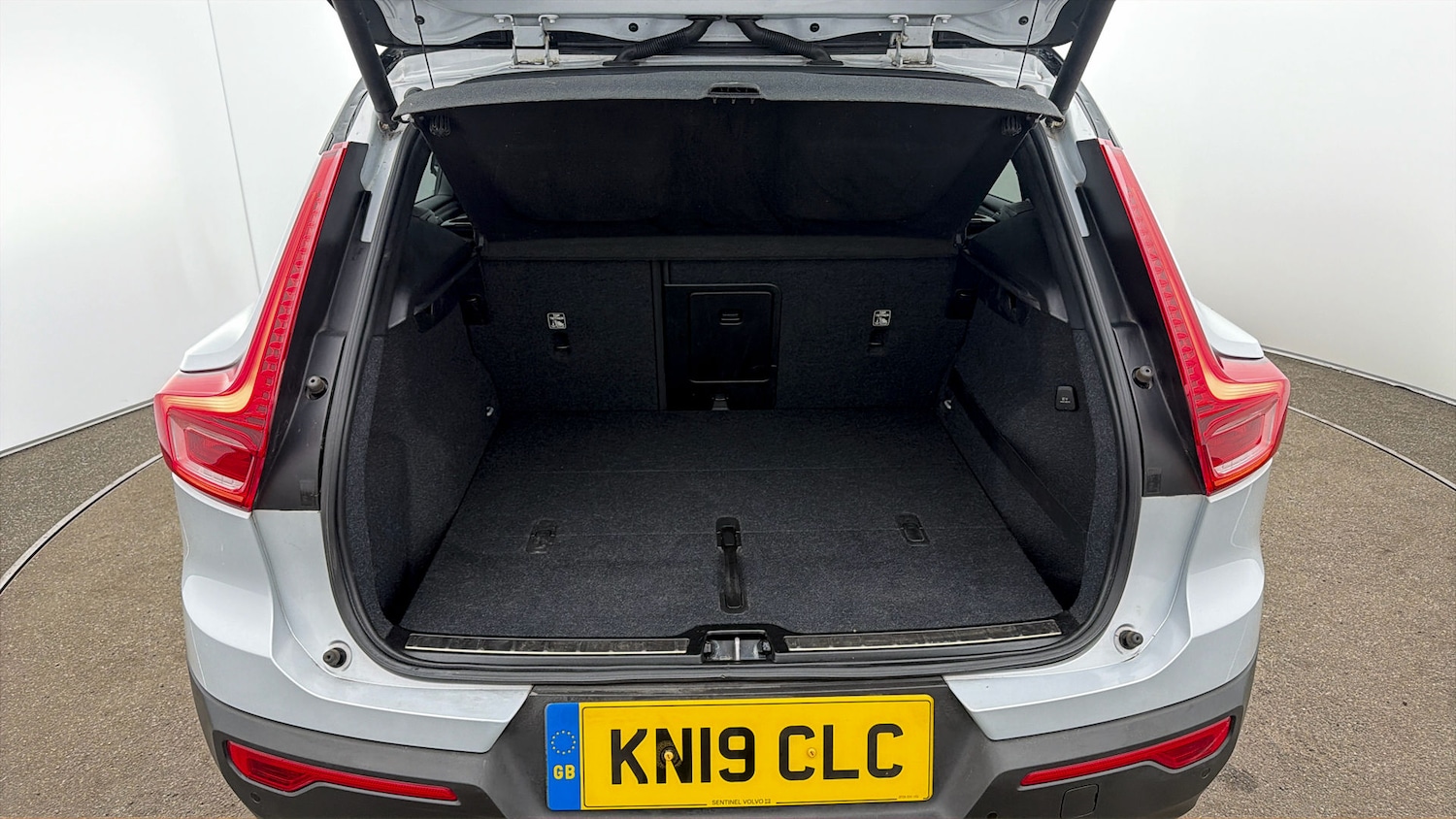 Used Volvo XC40 2019 for sale - 77946283: Photo 16