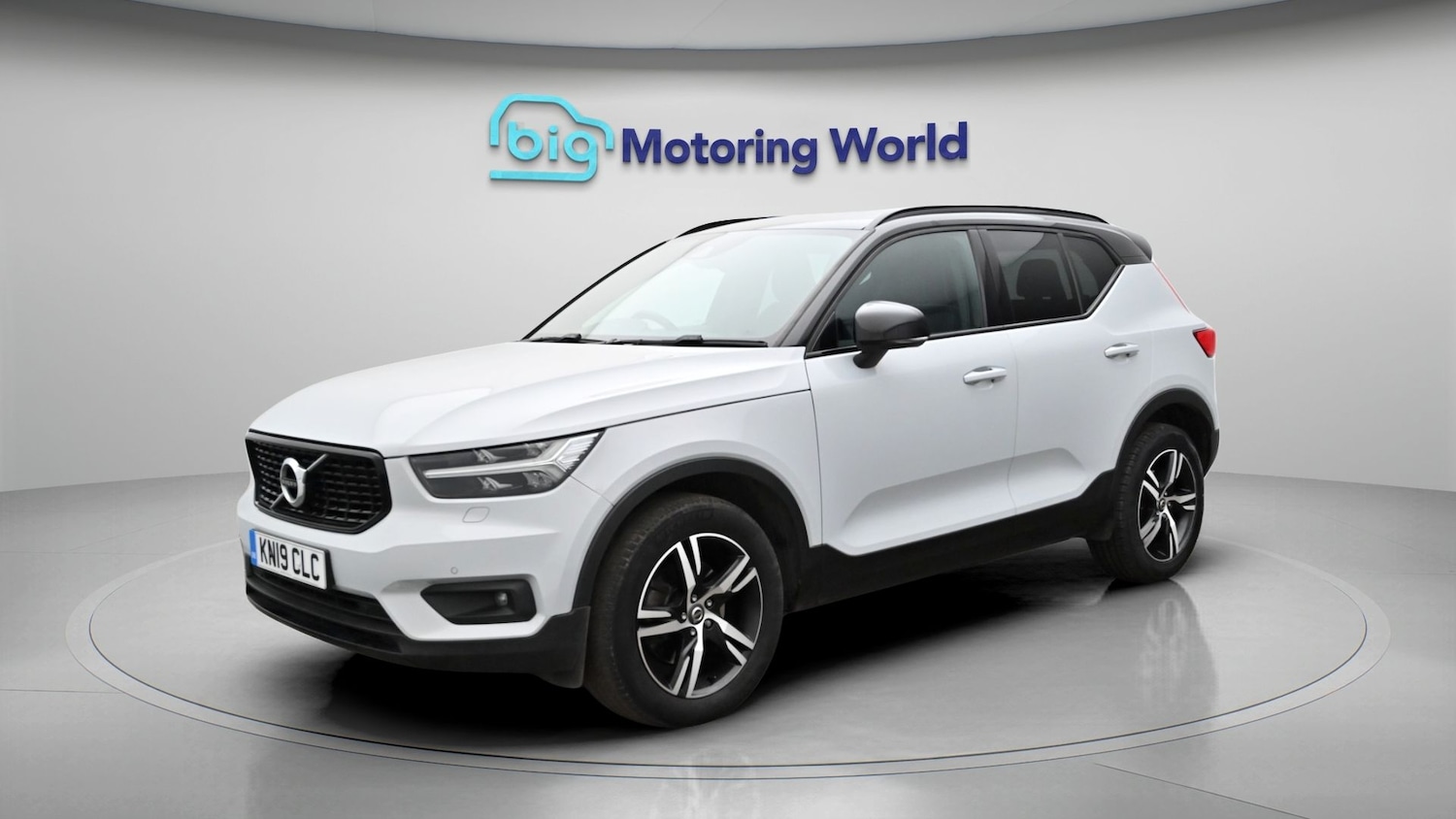 Used Volvo XC40 2019 for sale - 77946283: Photo 3