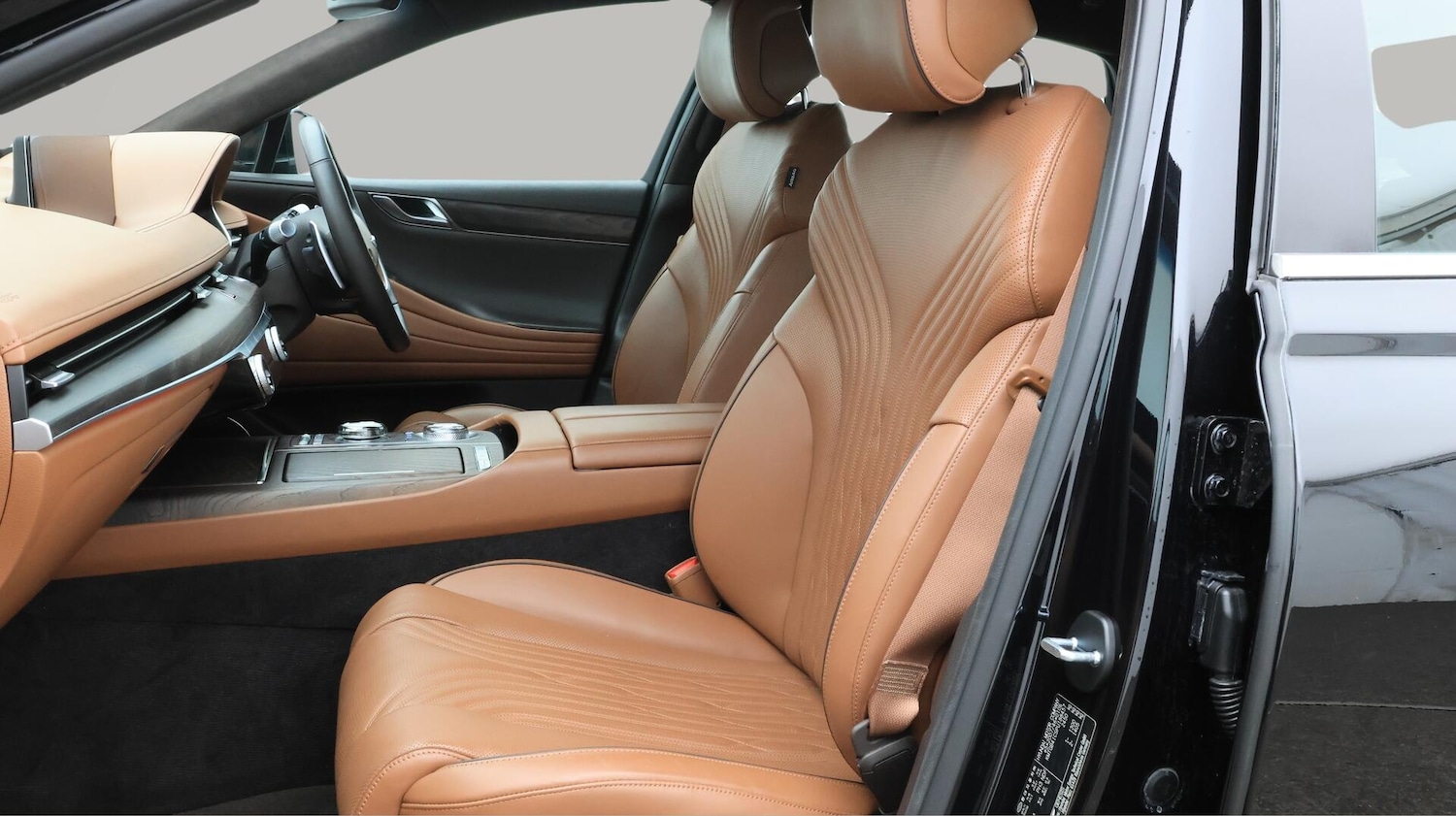 Used Genesis G80 2023 for sale - 76422852: Photo 15