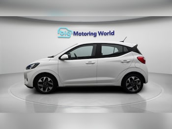 Used Hyundai i10 2024 for sale - 79173157: Photo