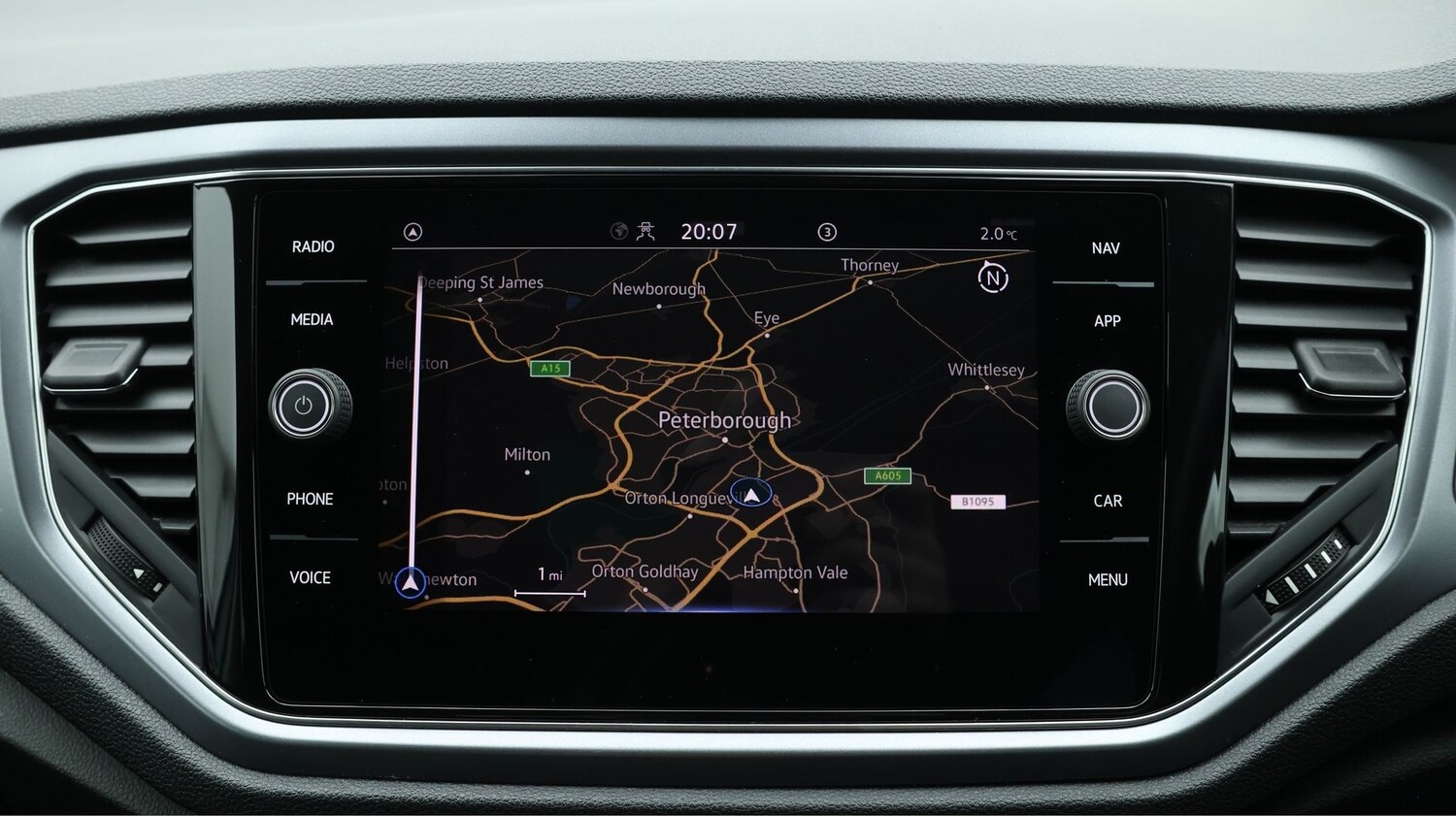 Used Volkswagen T-Roc for sale - 77182010: Photo 11