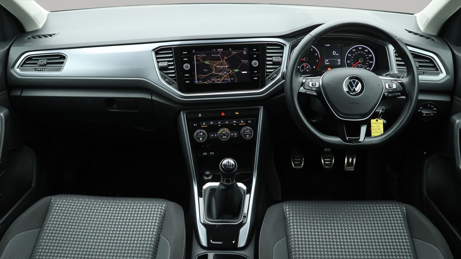 Used Volkswagen T-Roc for sale - 77182010: Photo 13