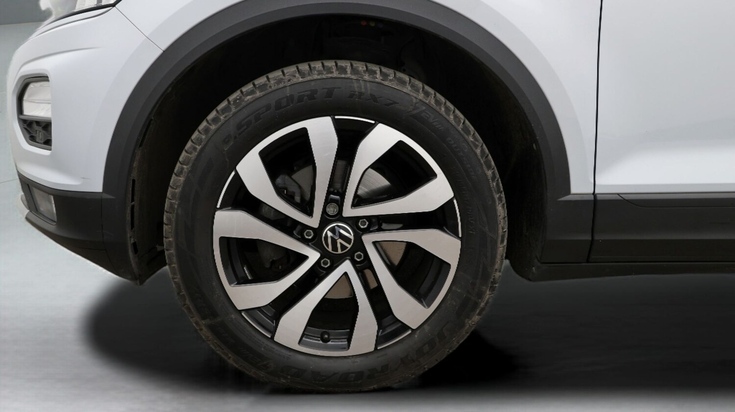 Used Volkswagen T-Roc for sale - 77182010: Photo 18