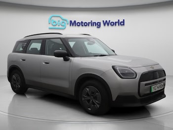 MINI - Electric Countryman
