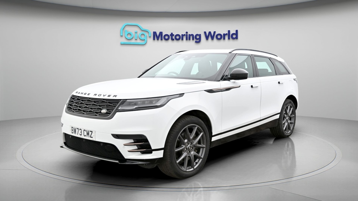 Used Land Rover Range Rover Velar 2024 for sale - 77975771: Photo 3