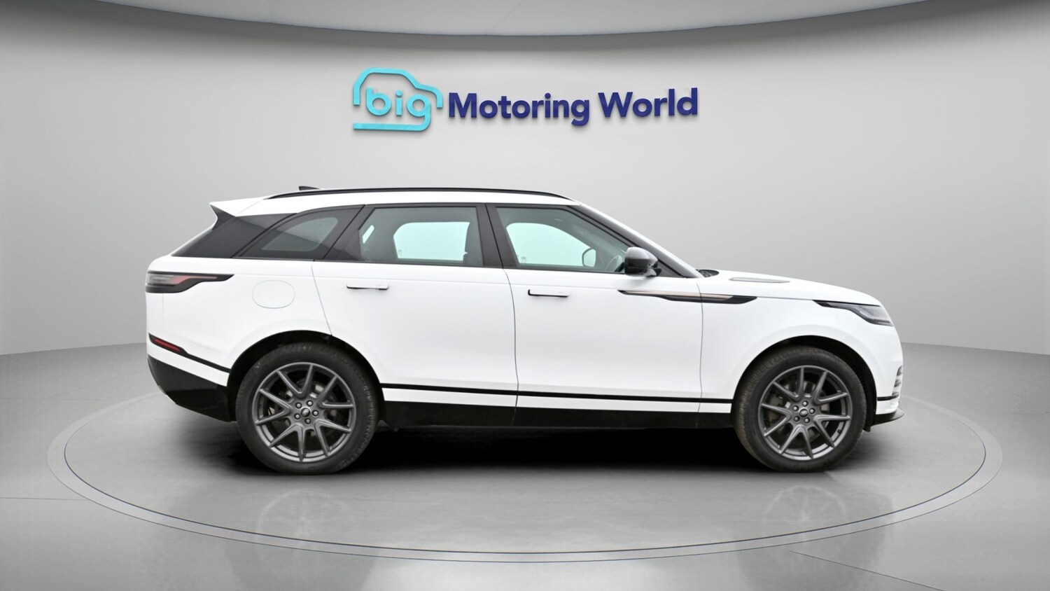 Used Land Rover Range Rover Velar 2024 for sale - 77975771: Photo 8