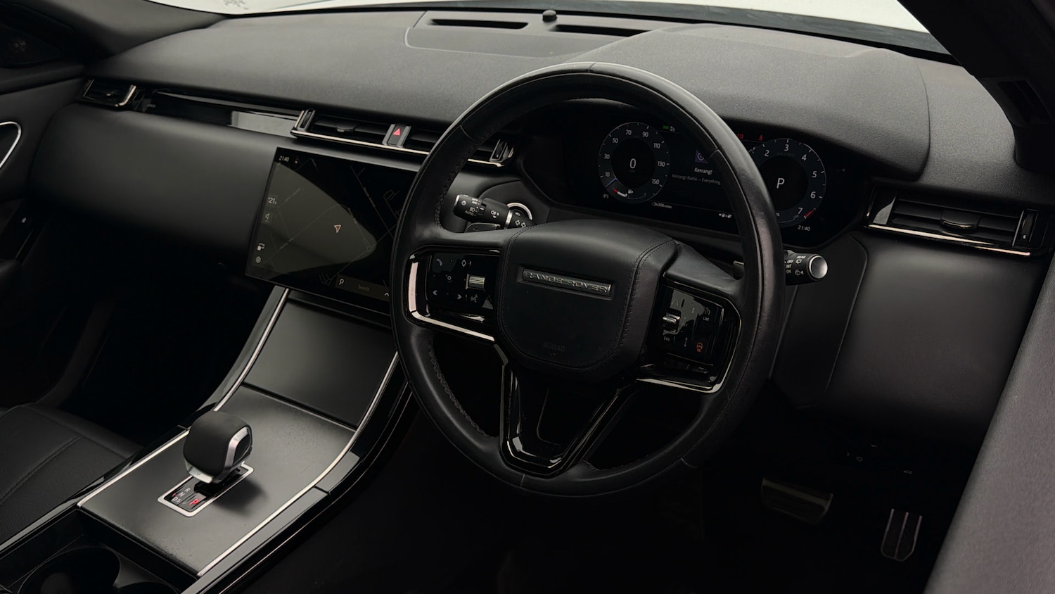 Used Land Rover Range Rover Velar 2024 for sale - 77975771: Photo 9