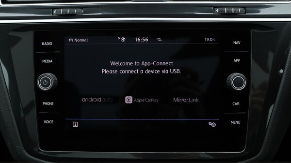 Used Volkswagen Tiguan 2020 for sale - 76238776: Photo 28
