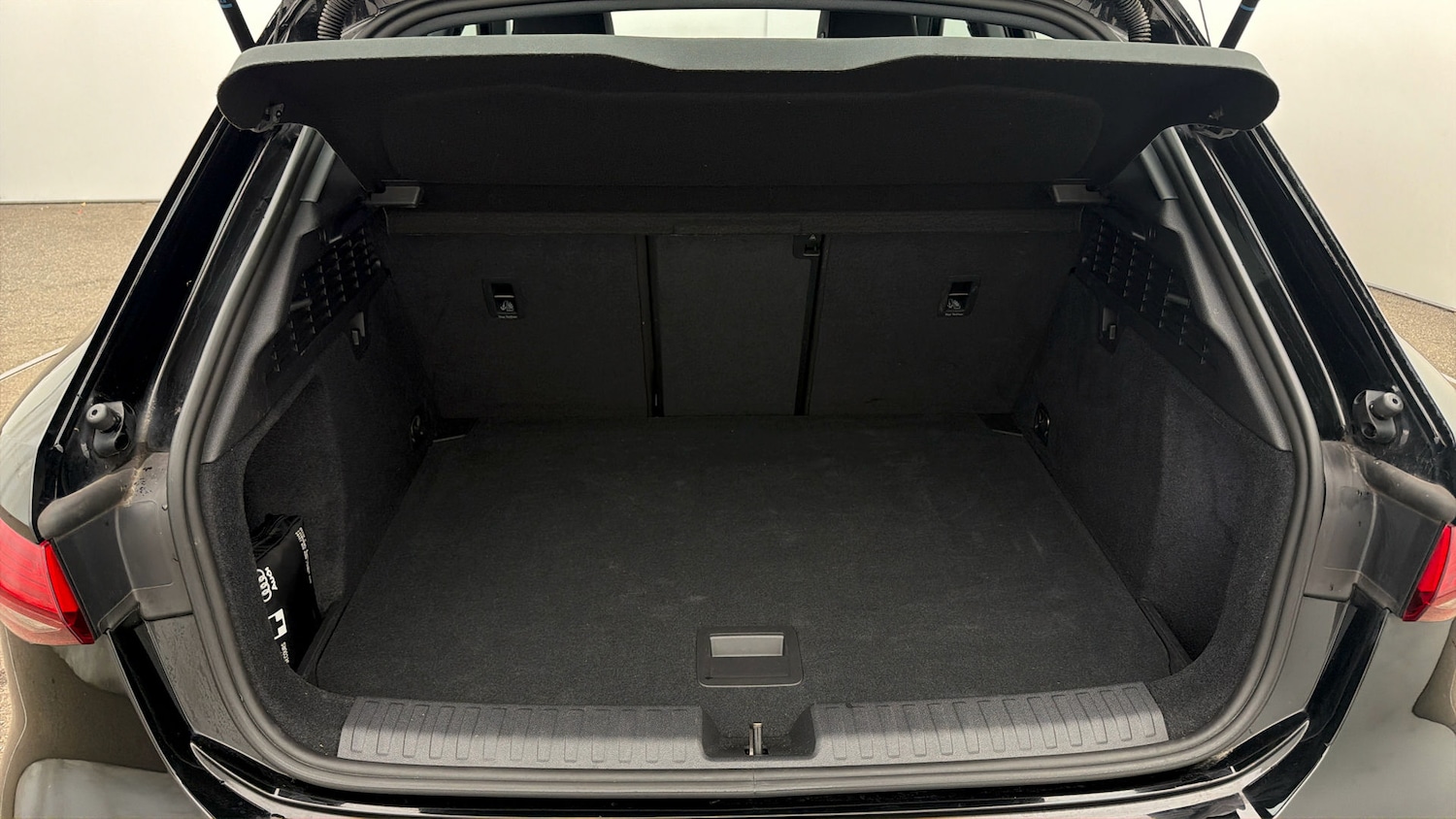 Used Audi A3 2021 for sale - 77962081: Photo 16