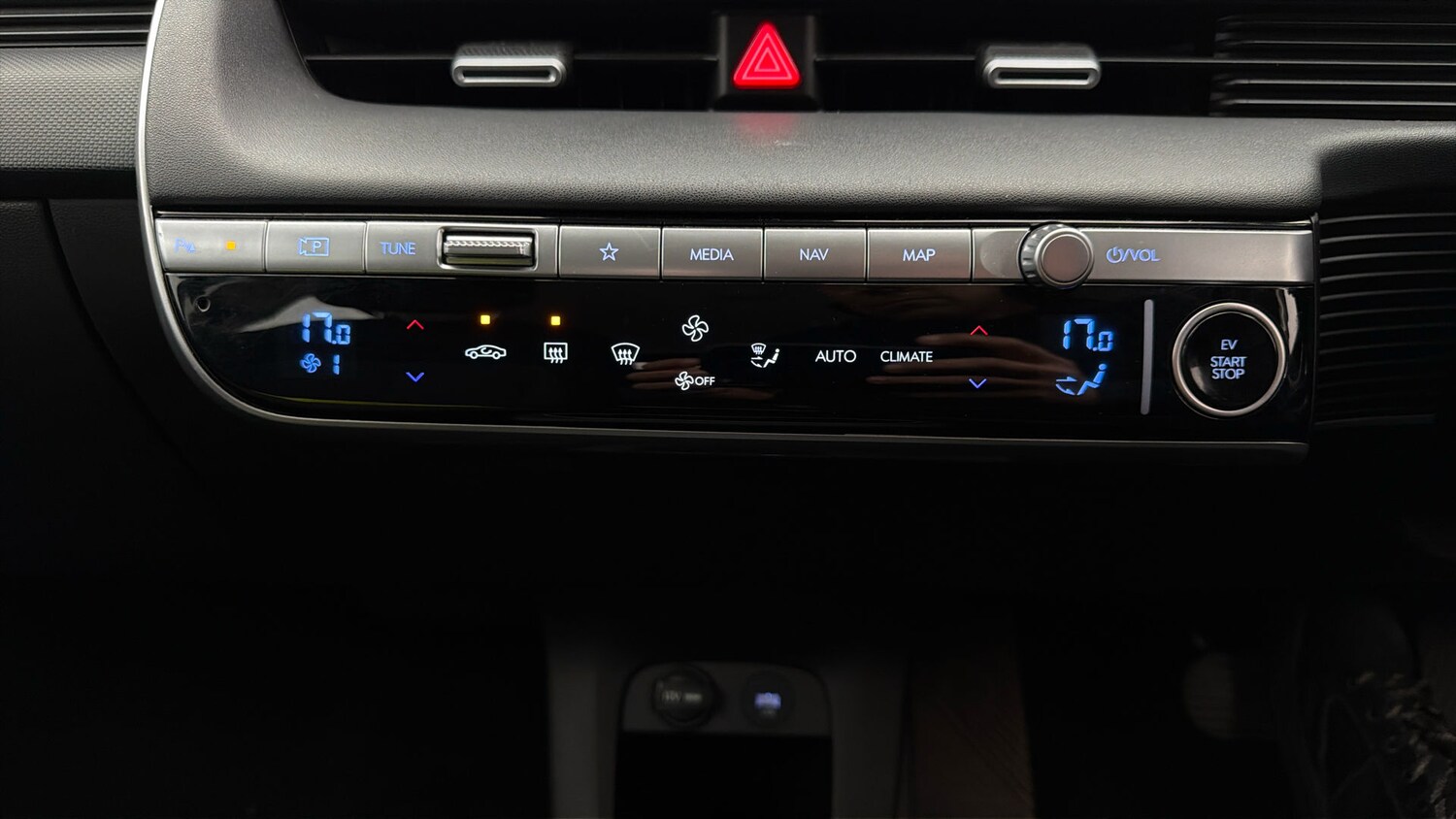 Used Hyundai IONIQ 5 2023 for sale - 77945614: Photo 11