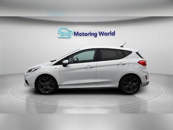 Used Ford Fiesta 2021 for sale - 78787787: Photo