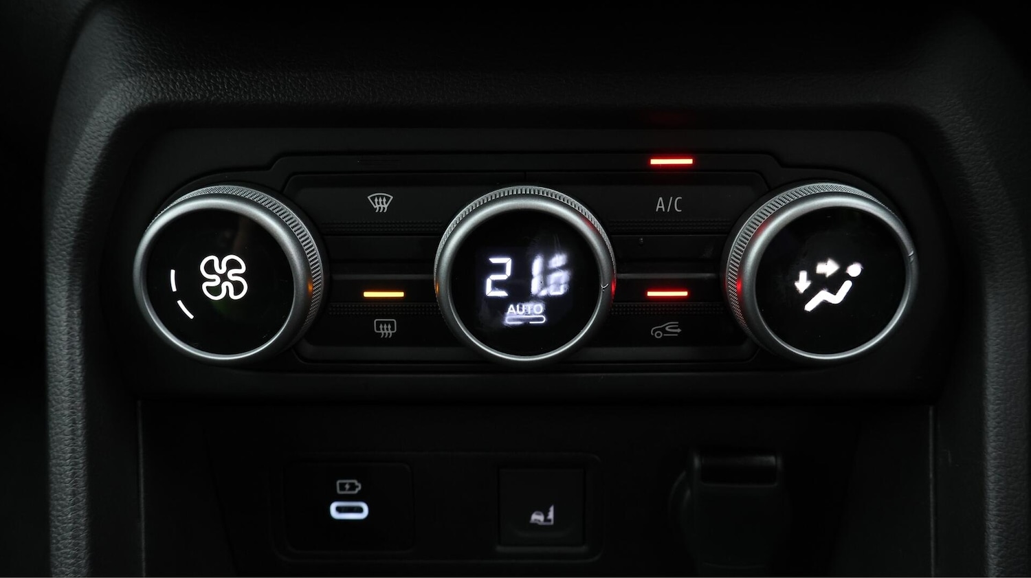 Used Dacia Jogger 2025 for sale - 76109175: Photo 12