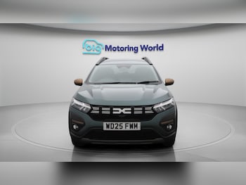 Used Dacia Jogger 2025 for sale - 76109175: Photo 2