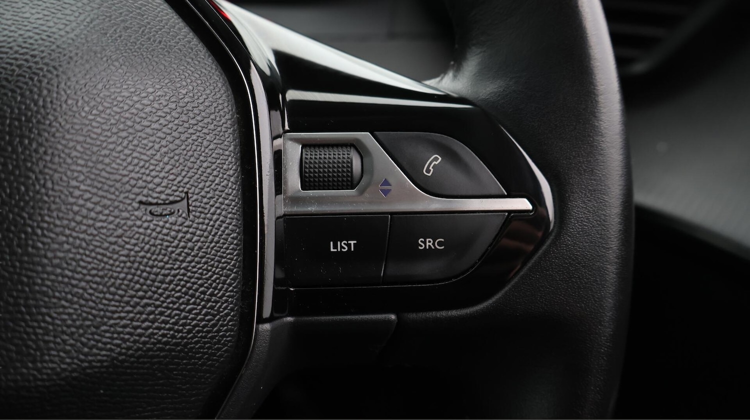 Used Peugeot 208 2020 for sale - 76714368: Photo 26