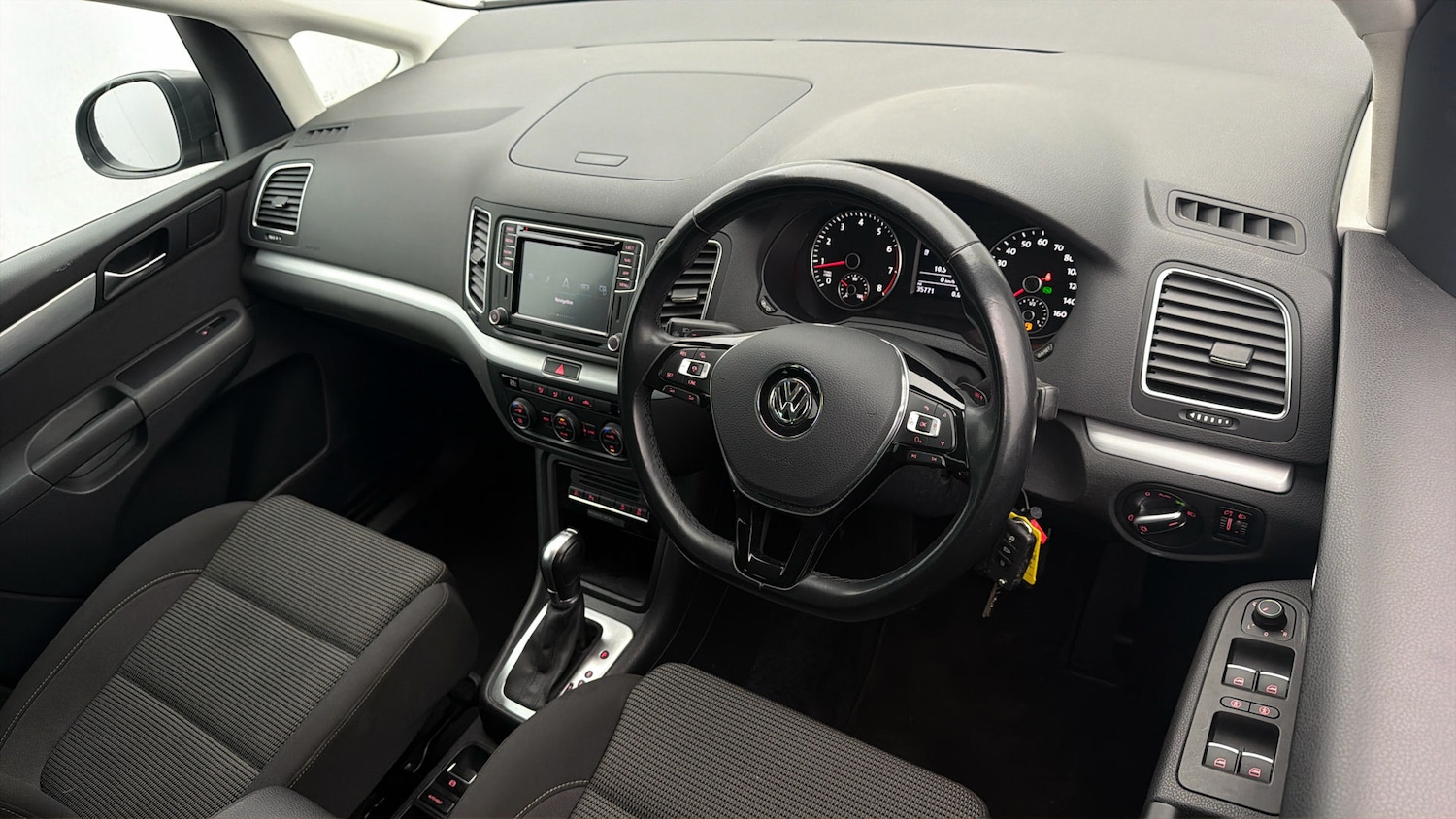 Used Volkswagen Sharan 2021 for sale - 77985167: Photo 9