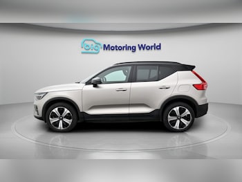 Used Volvo XC40 2023 for sale - 78344162: Photo