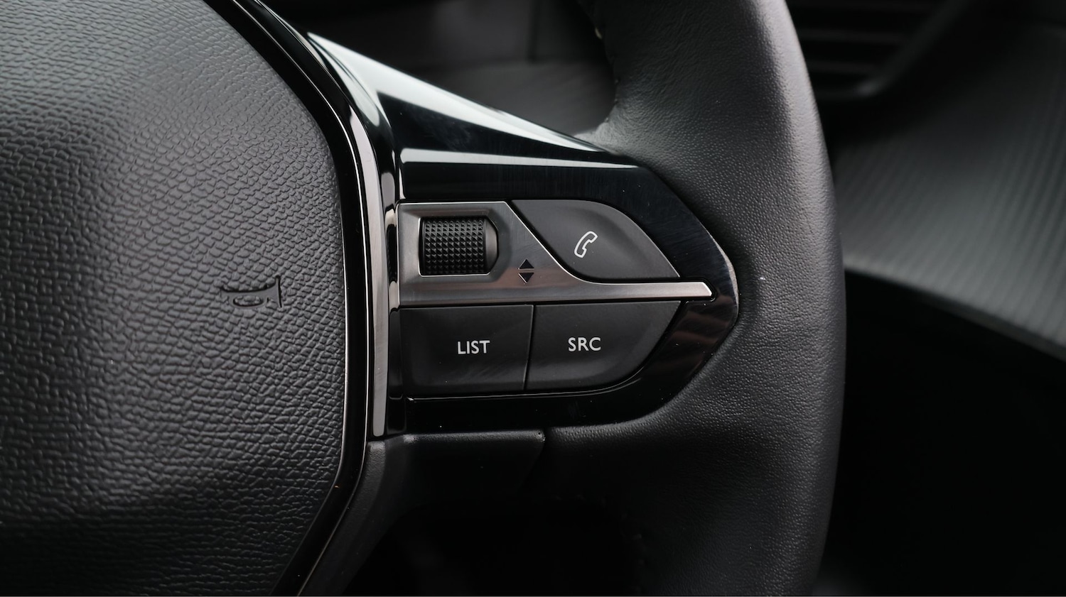 Used Peugeot 208 for sale - 77365034: Photo 24