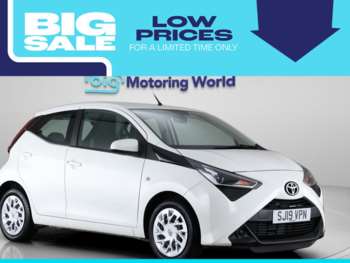(19) - 1.0 VVT-i x-play Hatchback 5dr Petrol Manual Euro 6 (71 ps)