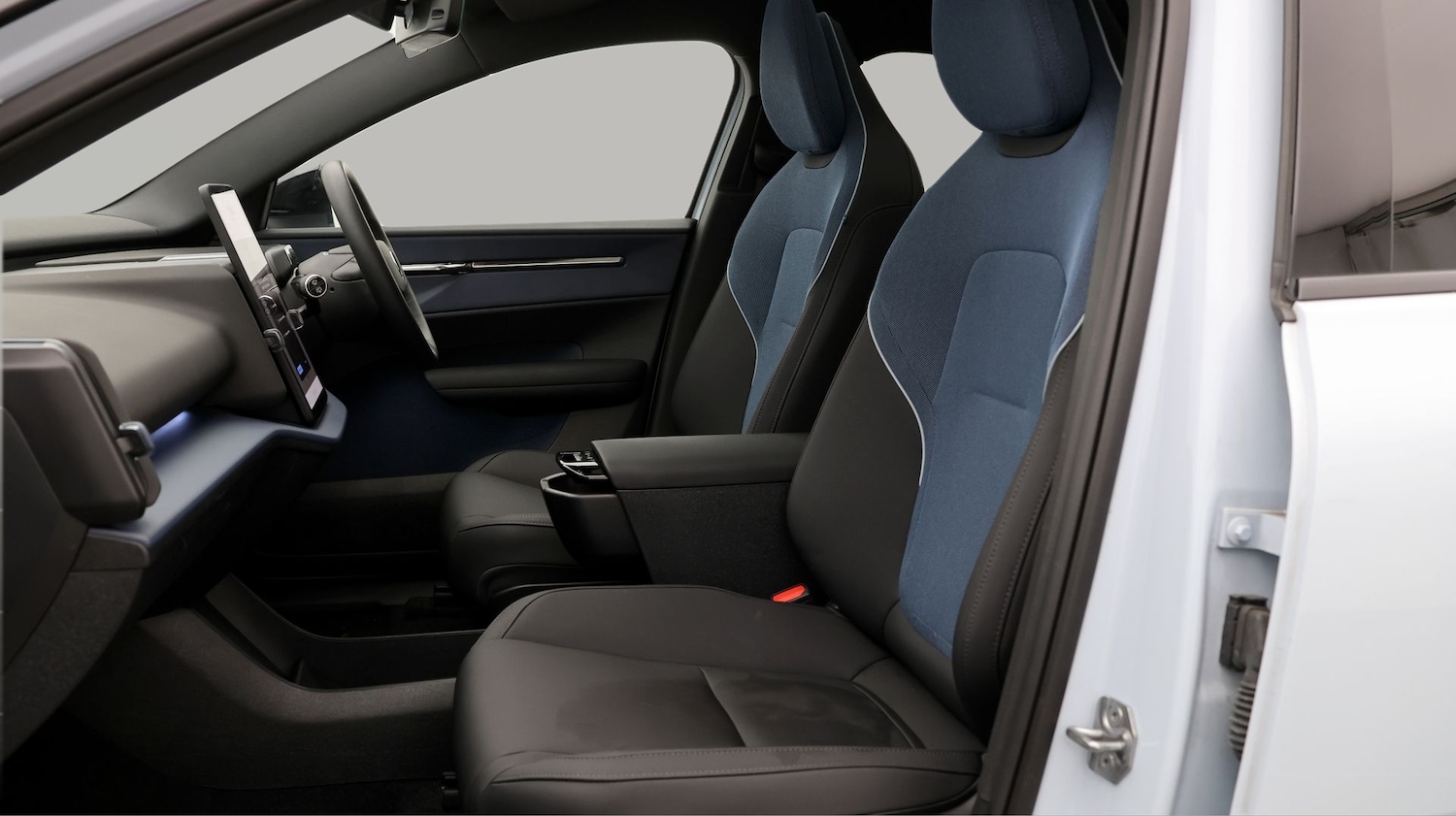 Used Volvo EX30 2024 for sale - 77592626: Photo 14