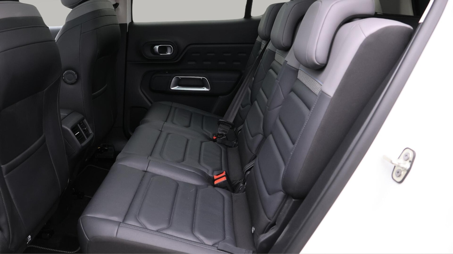 Used Citroen C5 Aircross 2023 for sale - 76307227: Photo 17