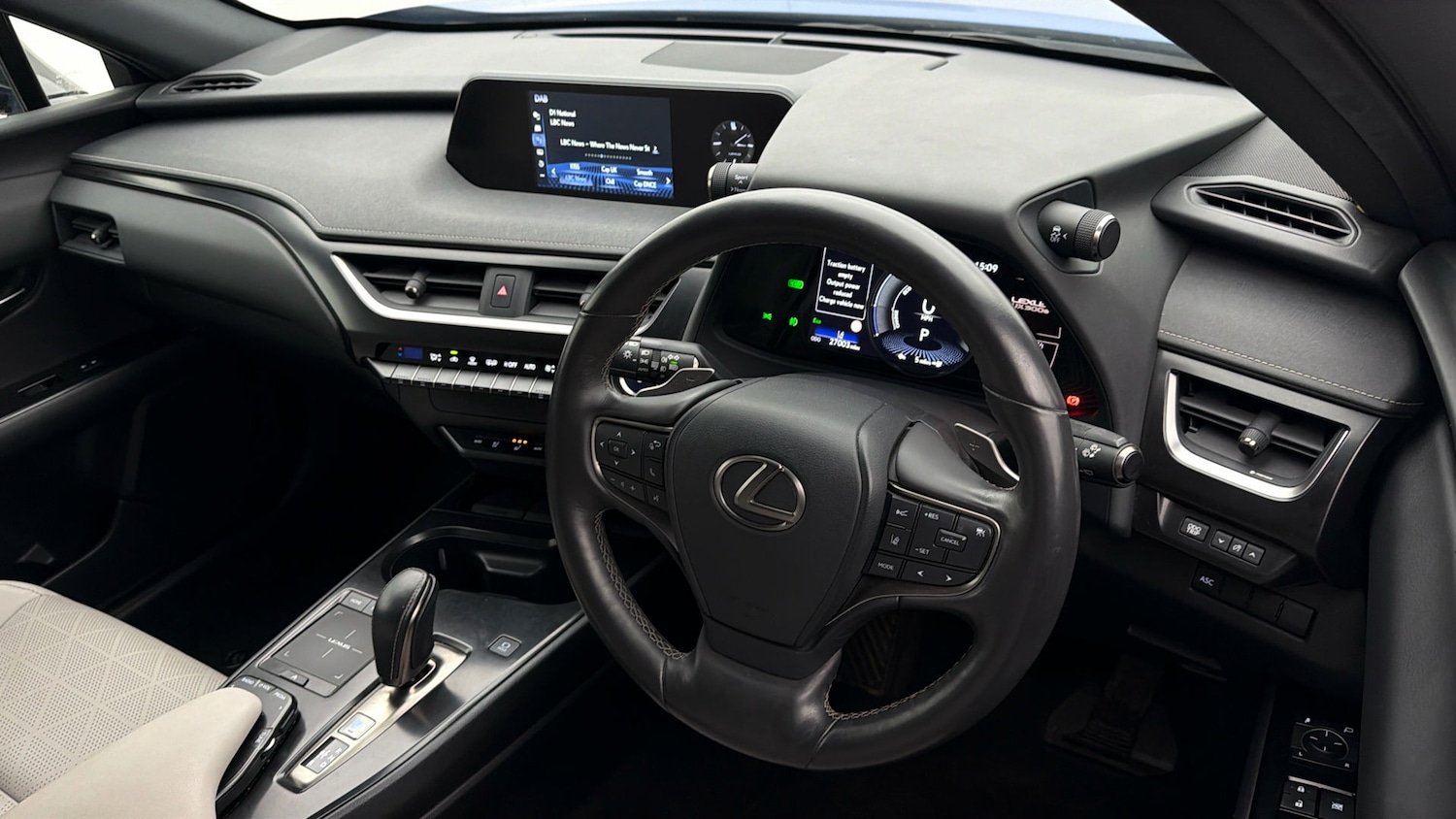 Used Lexus UX 2021 for sale - 77945861: Photo 9