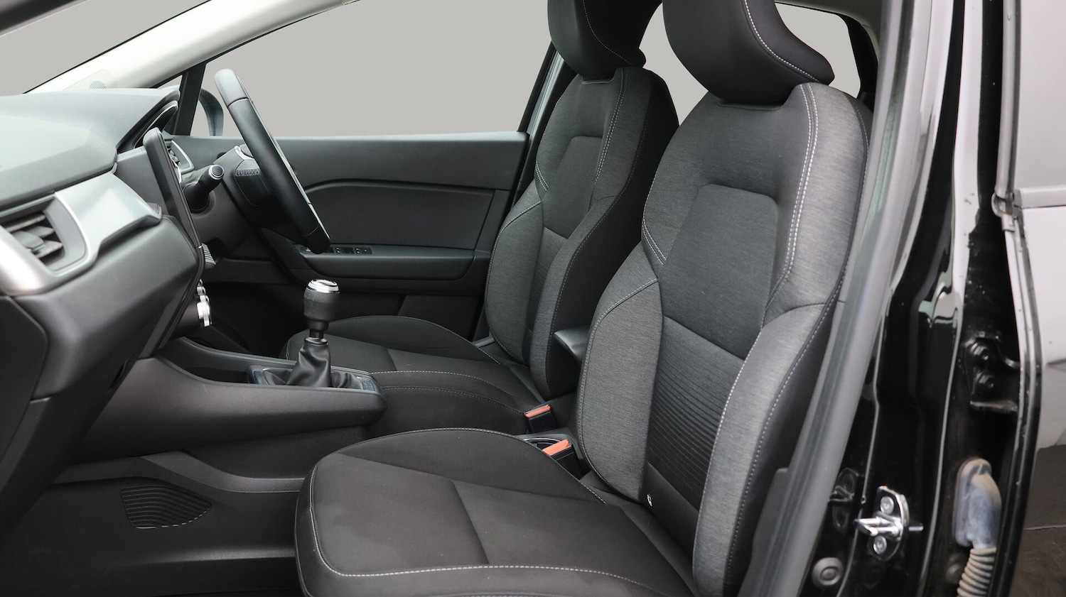 Used Renault Captur 2020 for sale - 76380531: Photo 15