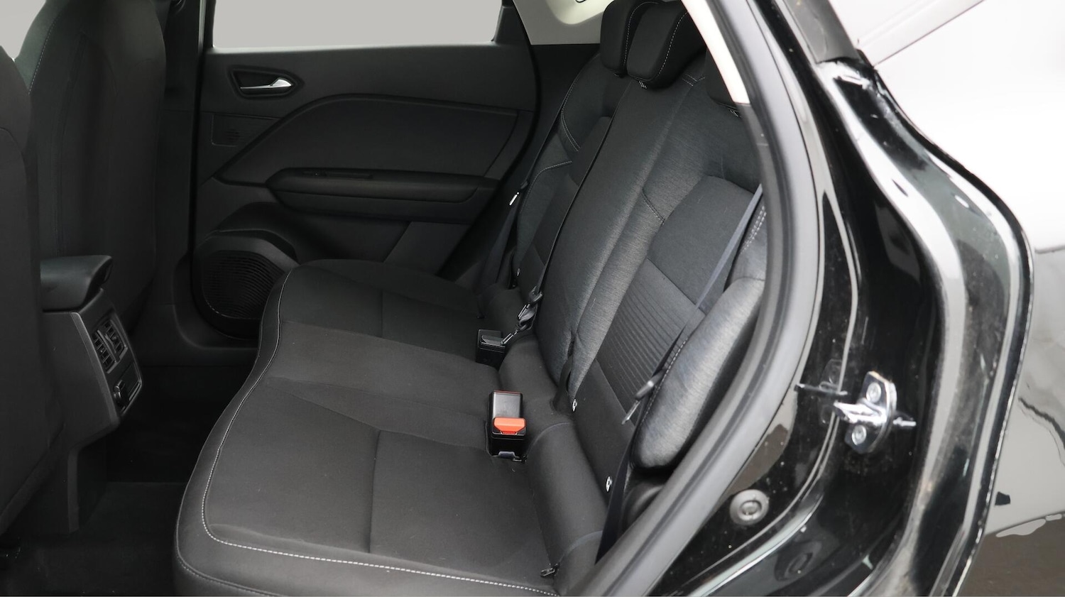 Used Renault Captur 2020 for sale - 76380531: Photo 17