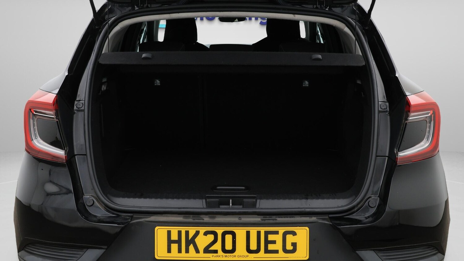 Used Renault Captur 2020 for sale - 76380531: Photo 18