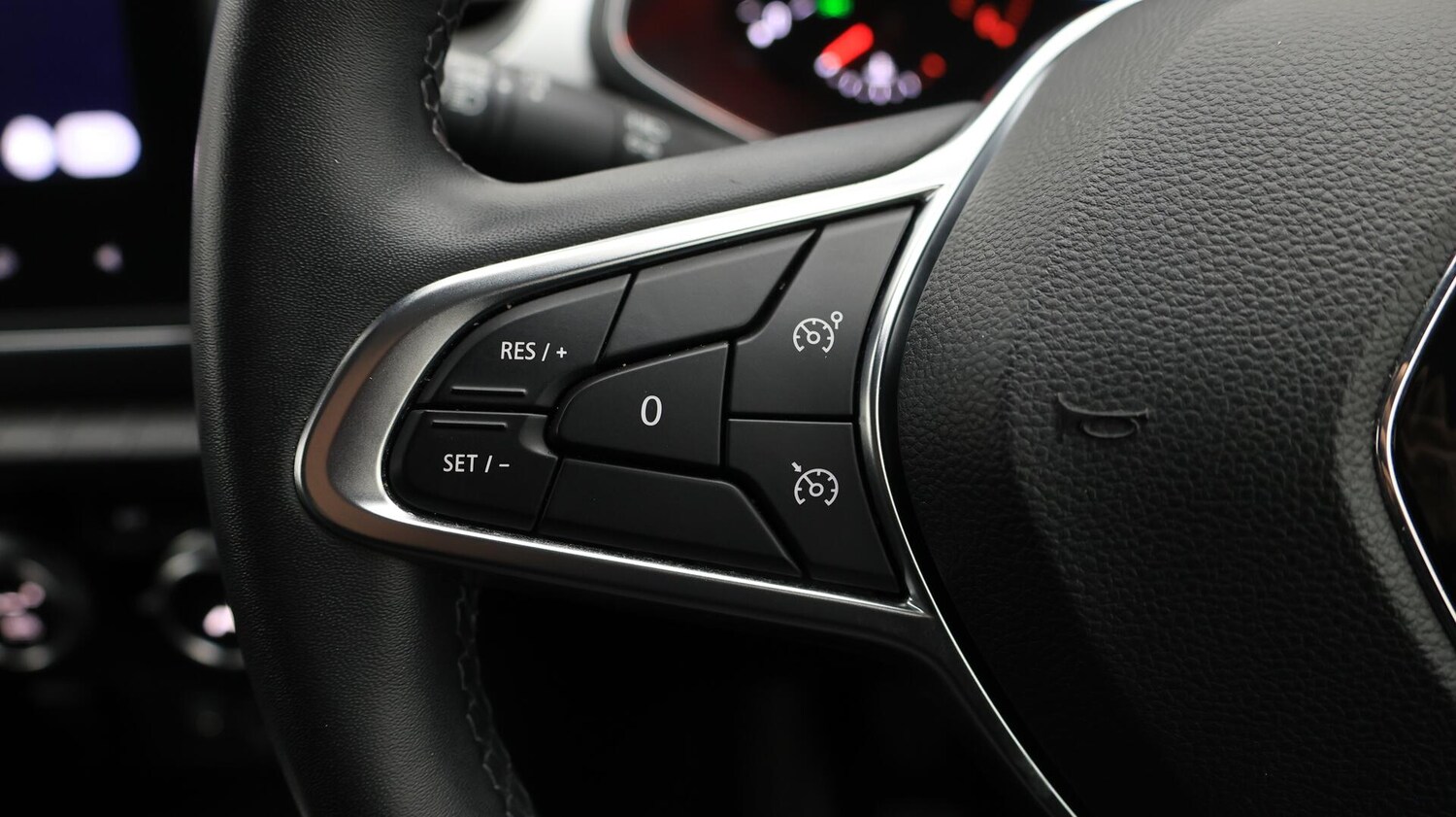 Used Renault Captur 2020 for sale - 76380531: Photo 22