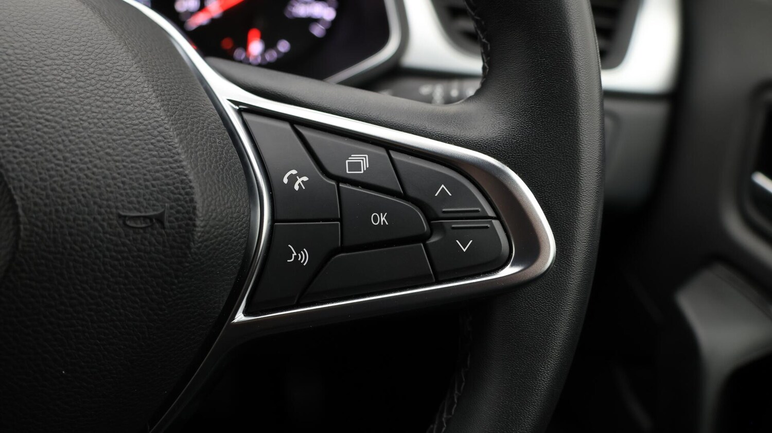 Used Renault Captur 2020 for sale - 76380531: Photo 23