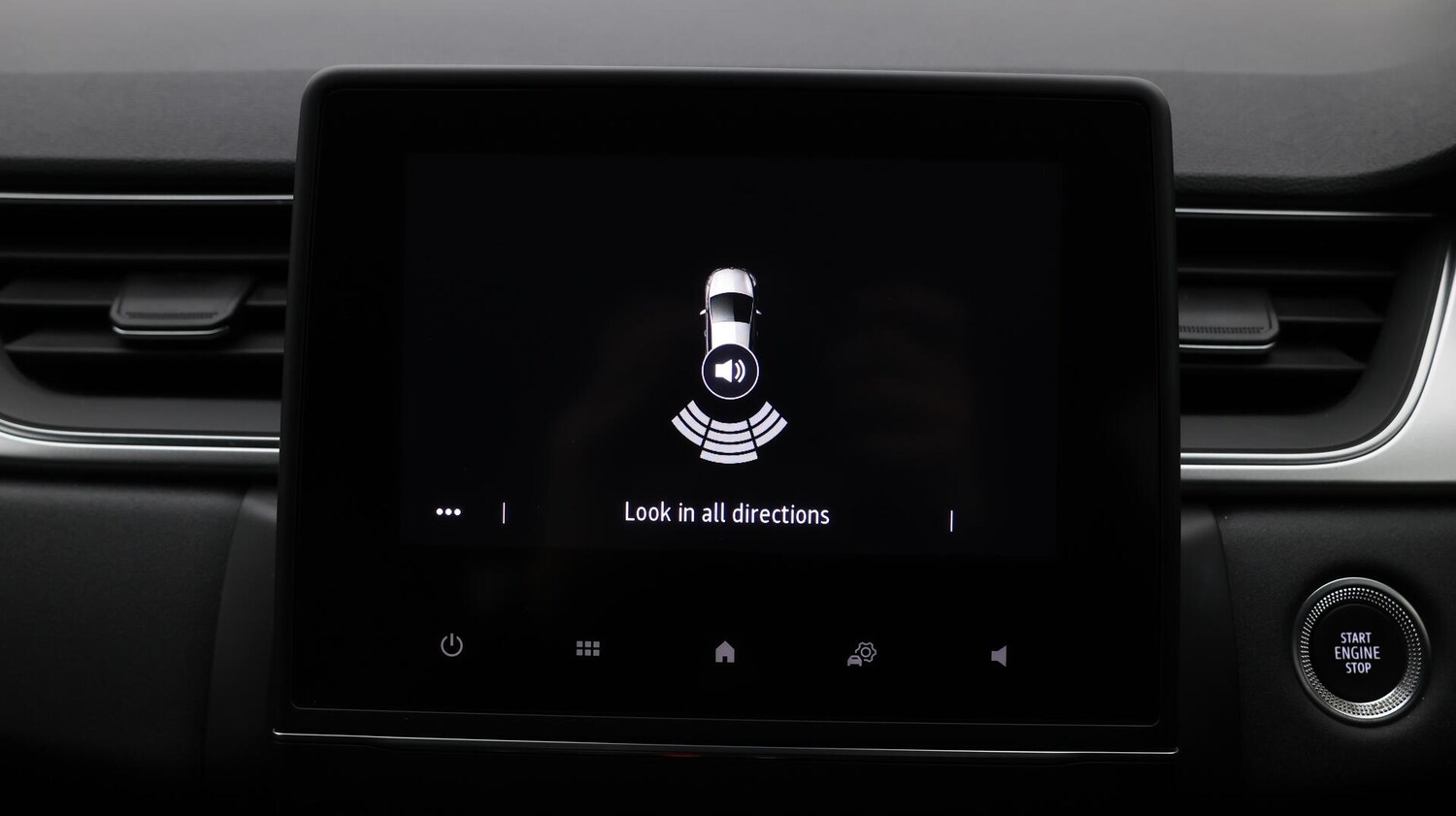 Used Renault Captur 2020 for sale - 76380531: Photo 24