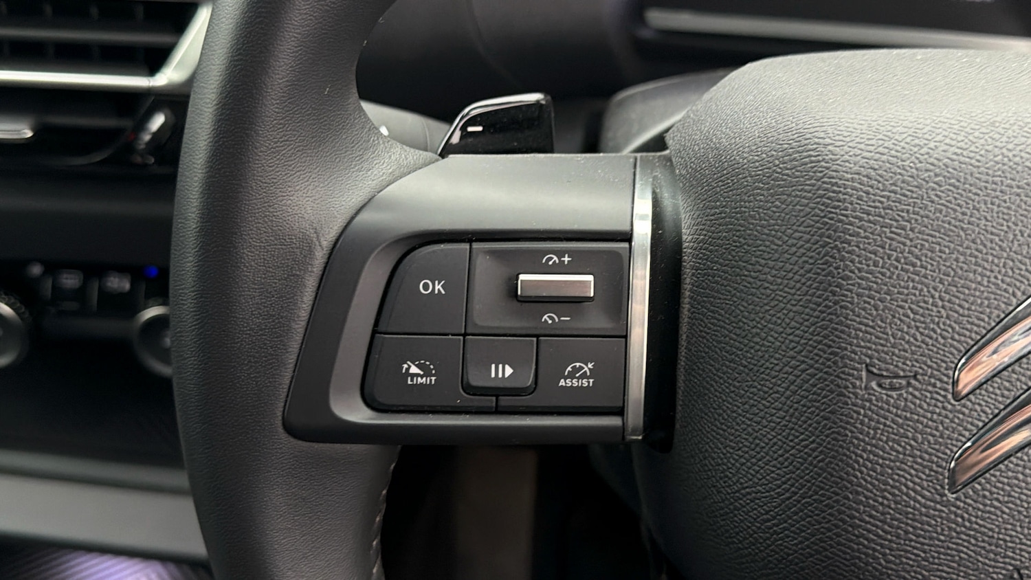 Used Citroen C4 X 2023 for sale - 77997530: Photo 23