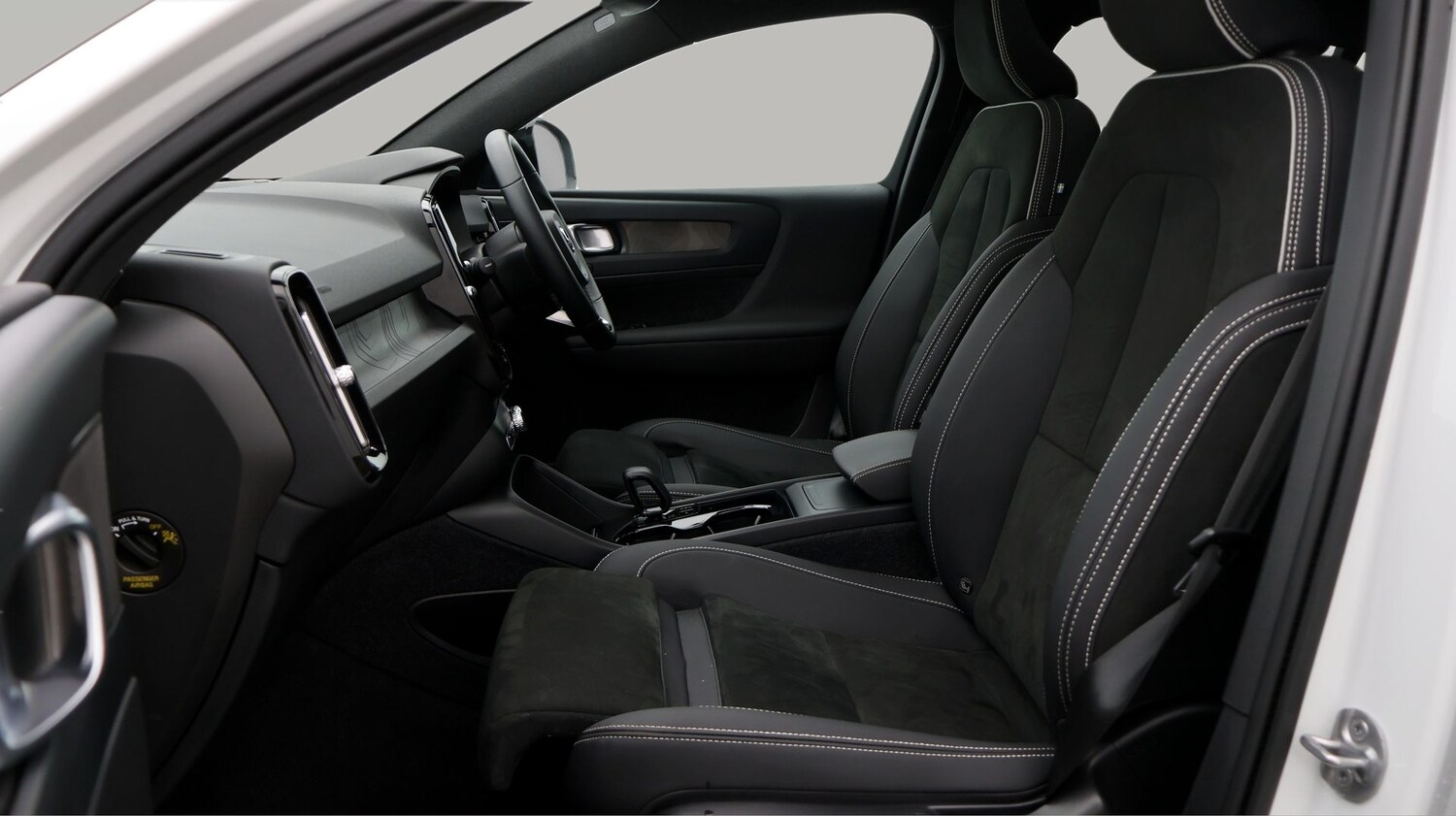 Used Volvo C40 2023 for sale - 77688913: Photo 14